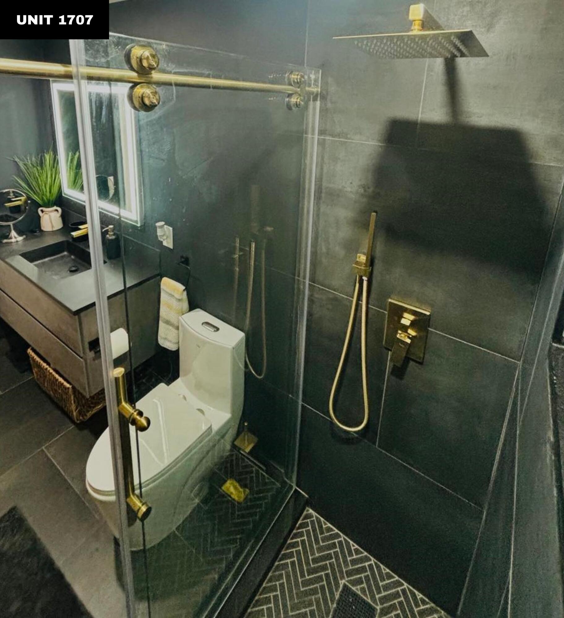 OSCEOLA PARK / River Oaks - Residential Income