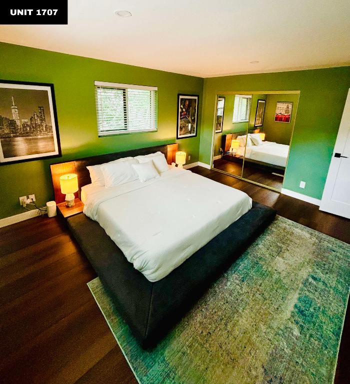 OSCEOLA PARK / River Oaks - Residential Income