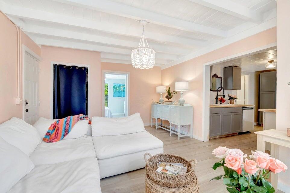 DELRAY TOWN OF - Residential