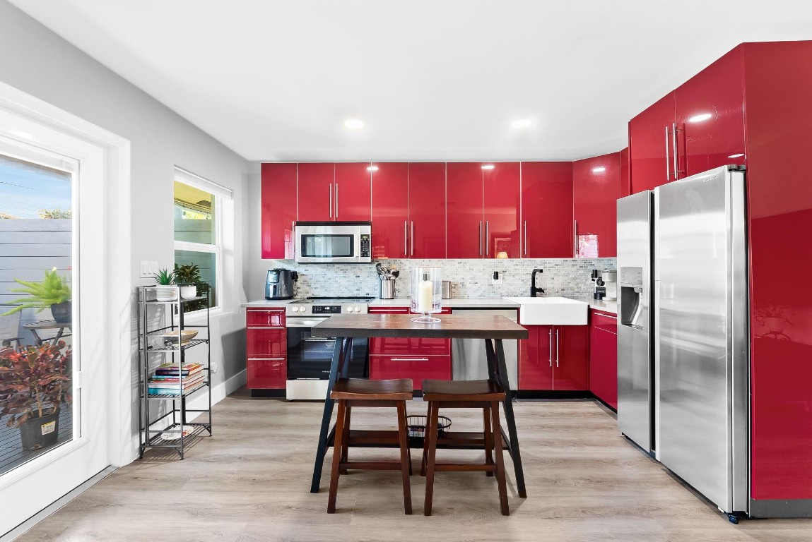 1200 NE 17th Court 3