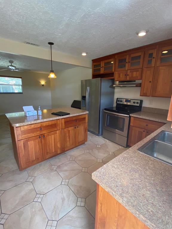 W A MARTIN - Residential Lease