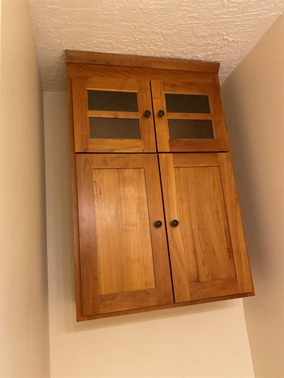 W A MARTIN - Residential Lease