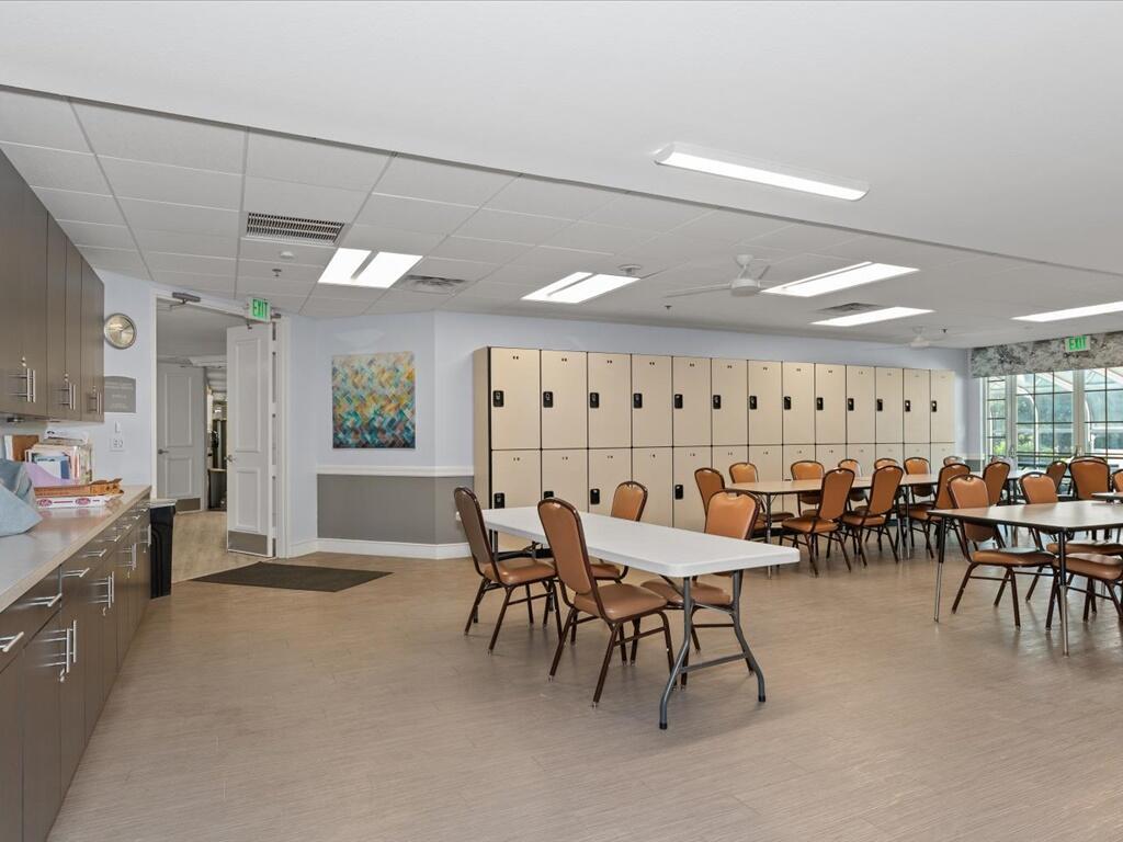 ALEXANDRA VILLAGE CONDO - Residential Lease