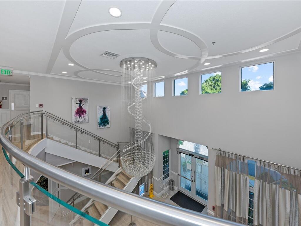 ALEXANDRA VILLAGE CONDO - Residential Lease