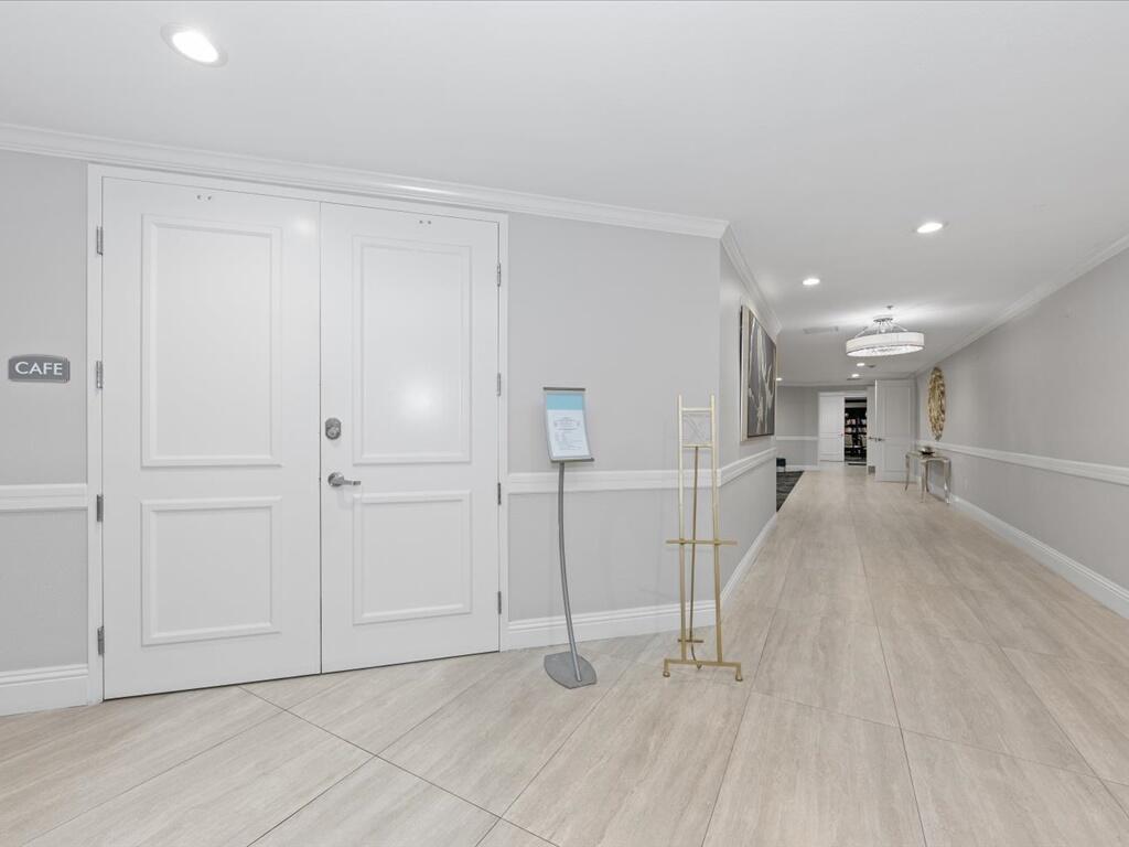 ALEXANDRA VILLAGE CONDO - Residential Lease