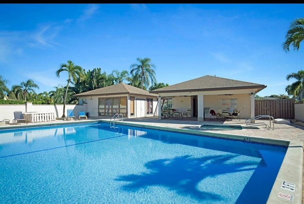 PINE SPRINGS 1 - Residential