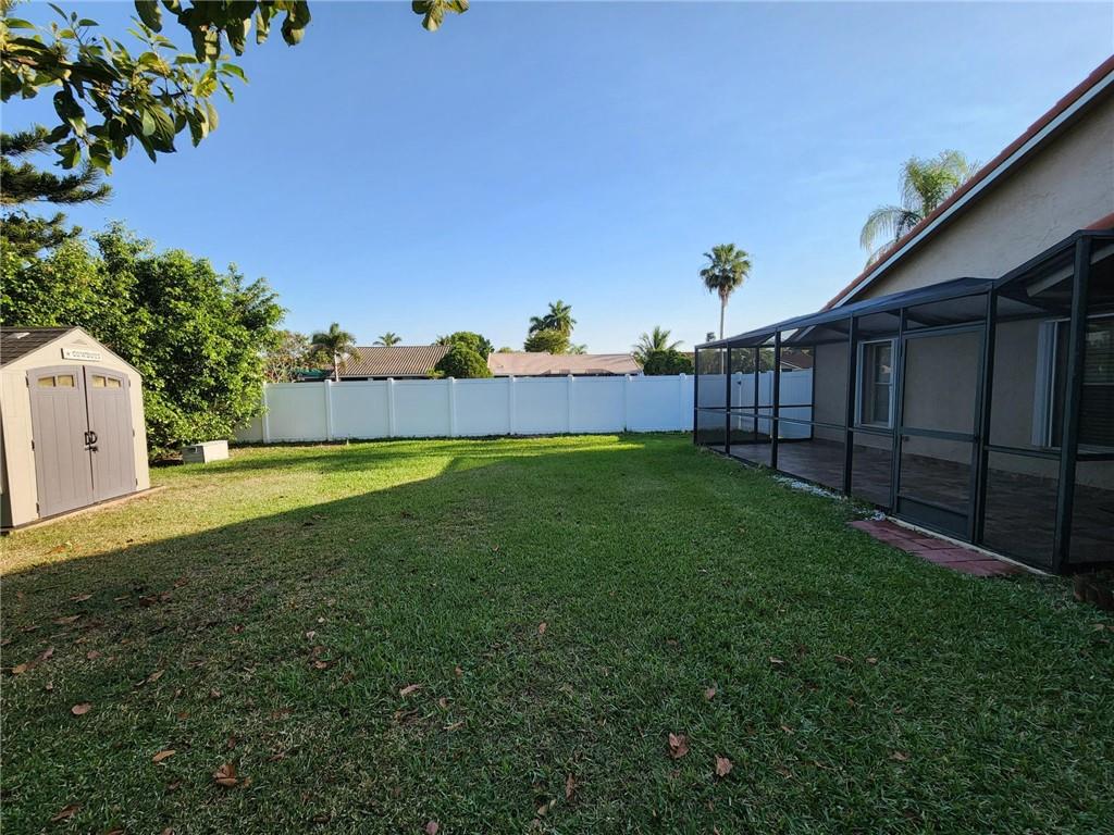 PINE SPRINGS 1 - Residential