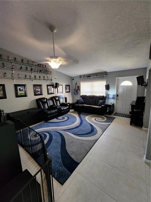 PINE SPRINGS 1 - Residential