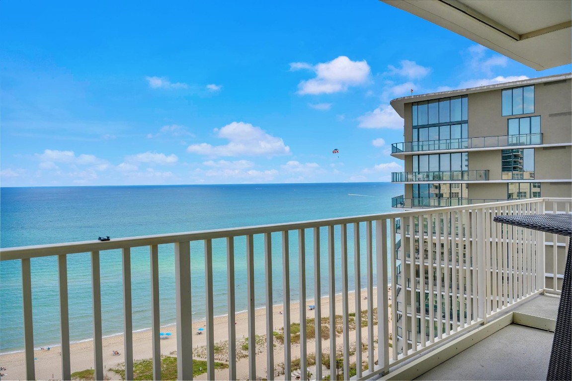 750 N Ocean Boulevard 2010