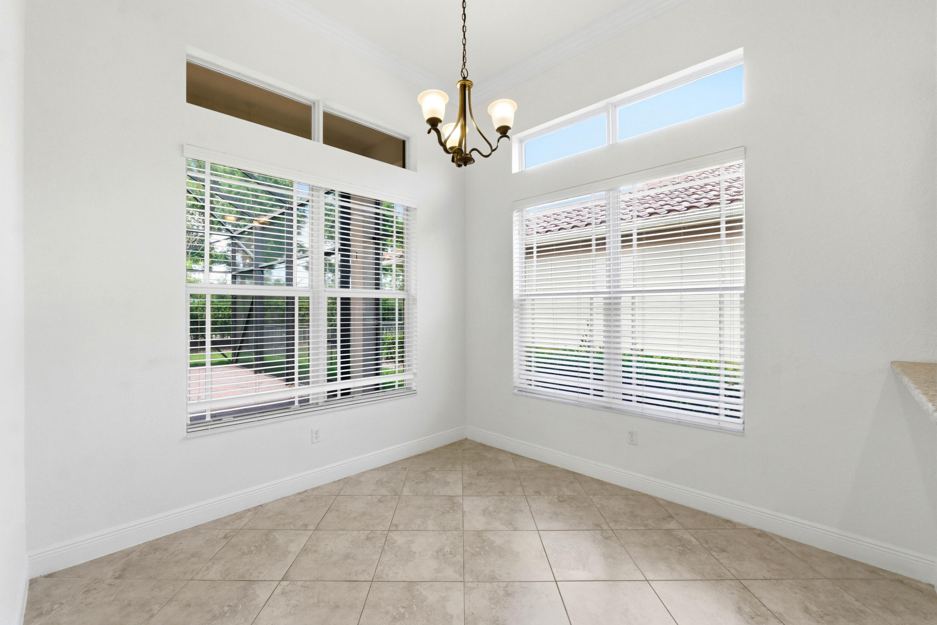 DEBUYS PLAT  Miralago - Residential