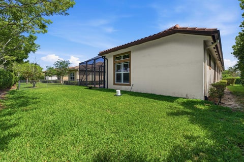 Tiny photo for 9871 Lakeview Lane, Parkland, FL 33076 (MLS # B26033127)