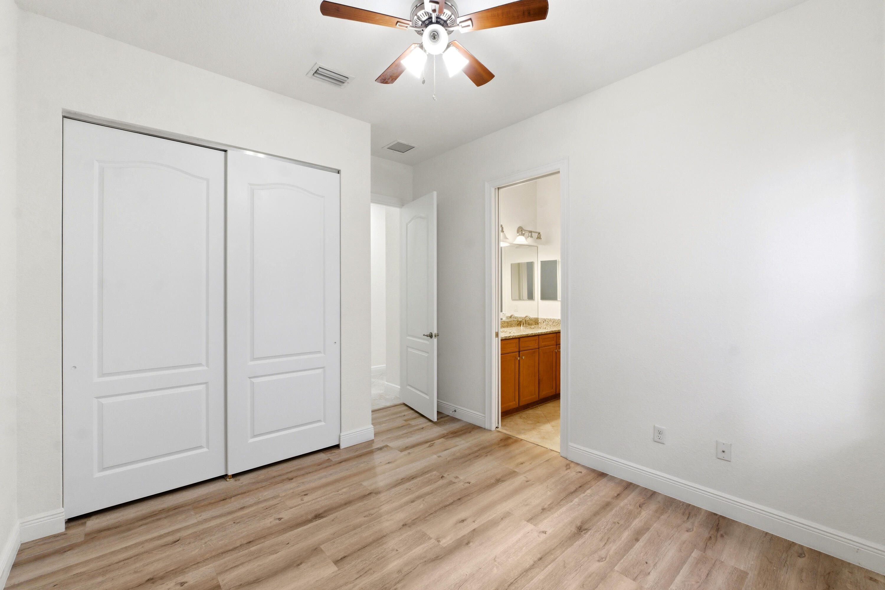 DEBUYS PLAT  Miralago - Residential