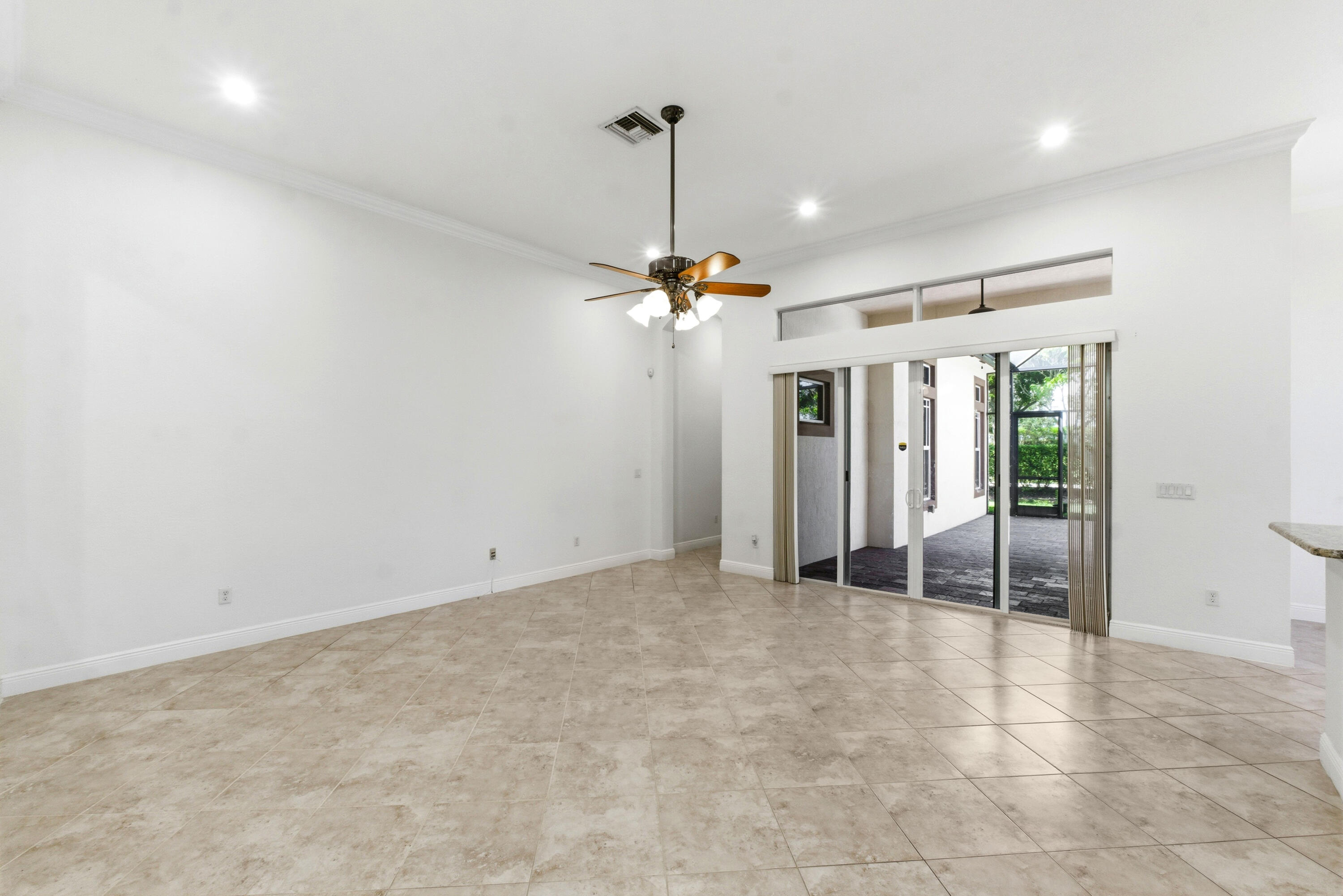 DEBUYS PLAT  Miralago - Residential