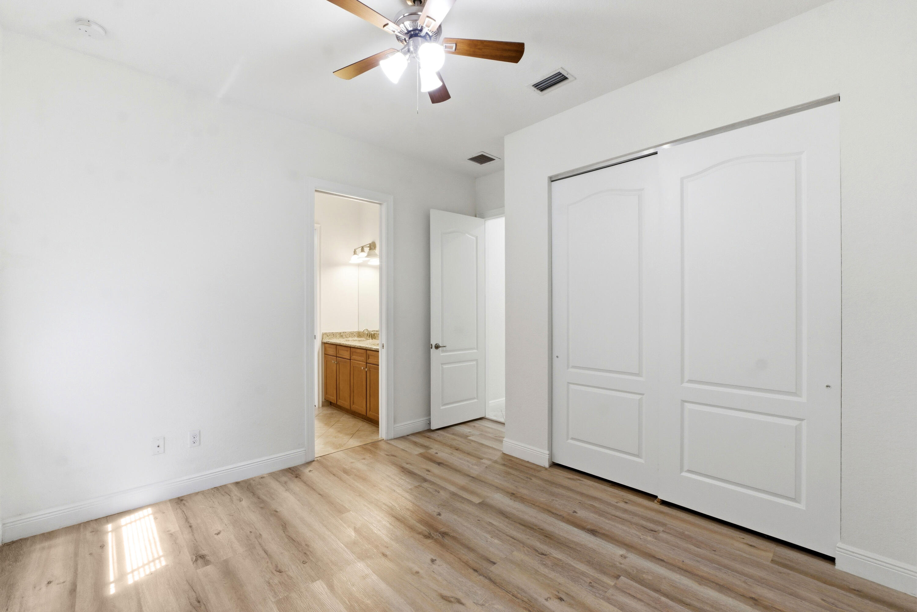 DEBUYS PLAT  Miralago - Residential
