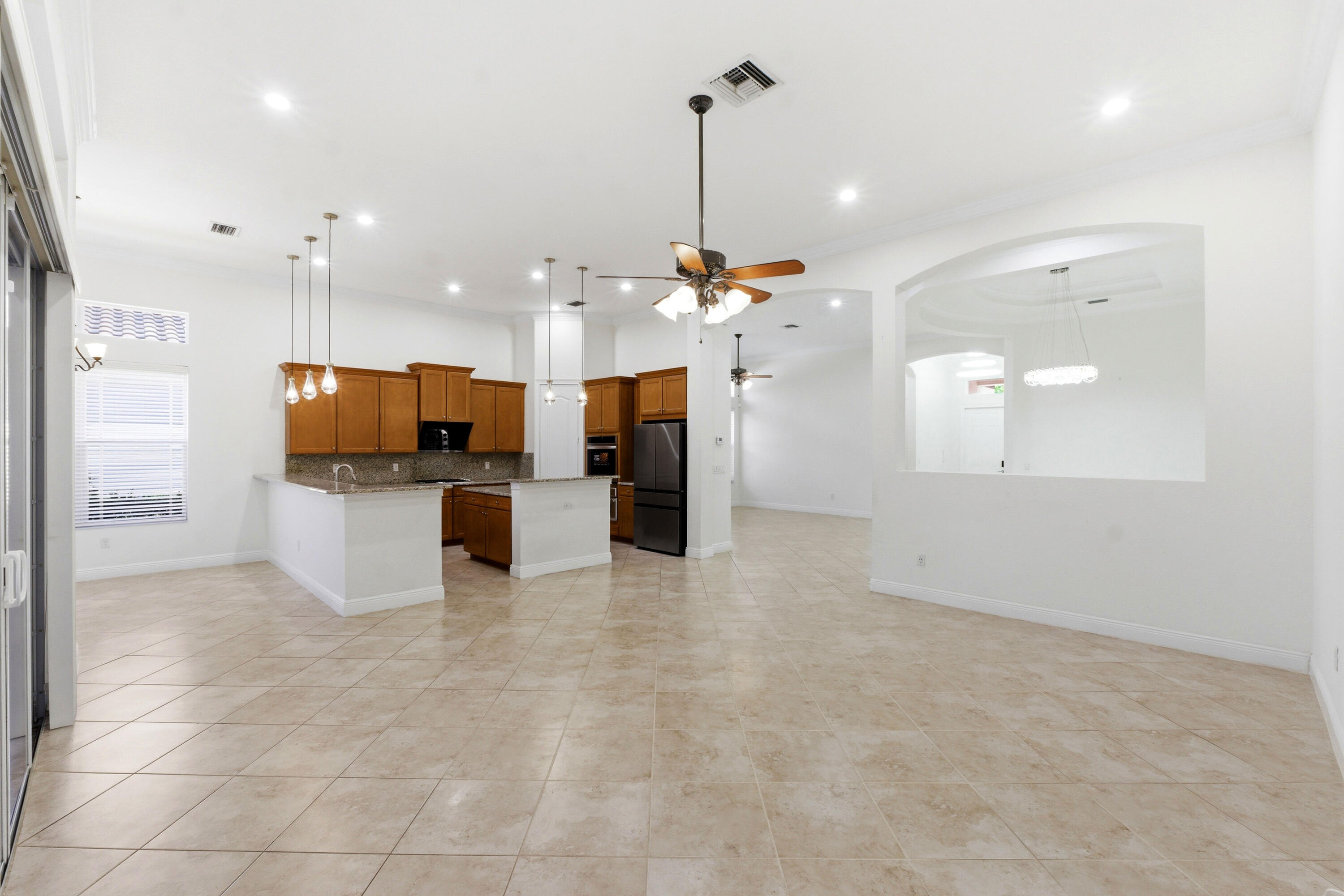 DEBUYS PLAT  Miralago - Residential