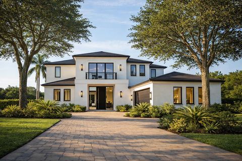 Property photo of 115 W Village Way, Jupiter, FL 33458