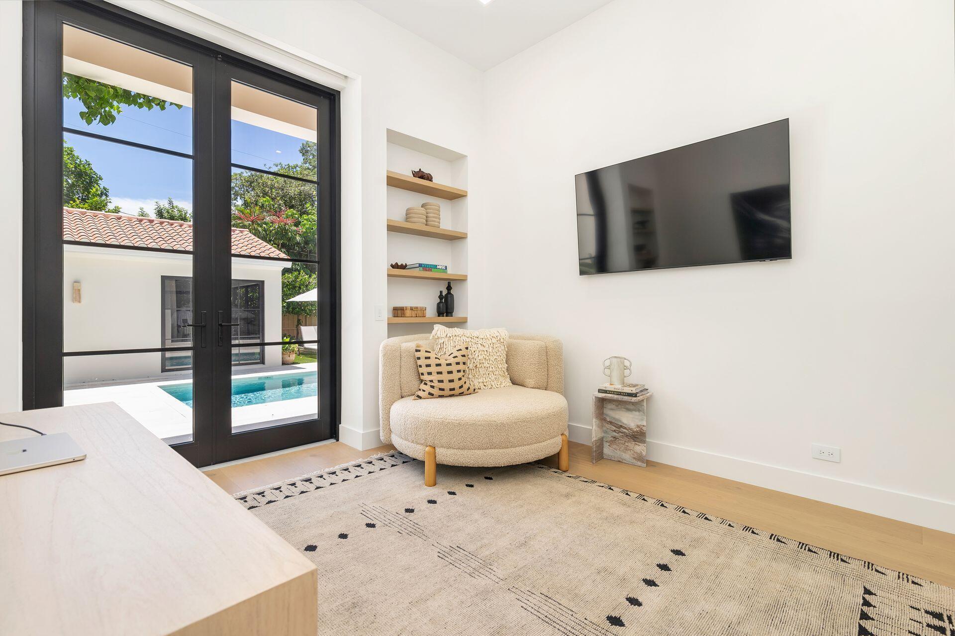 ELLAMAR - Residential