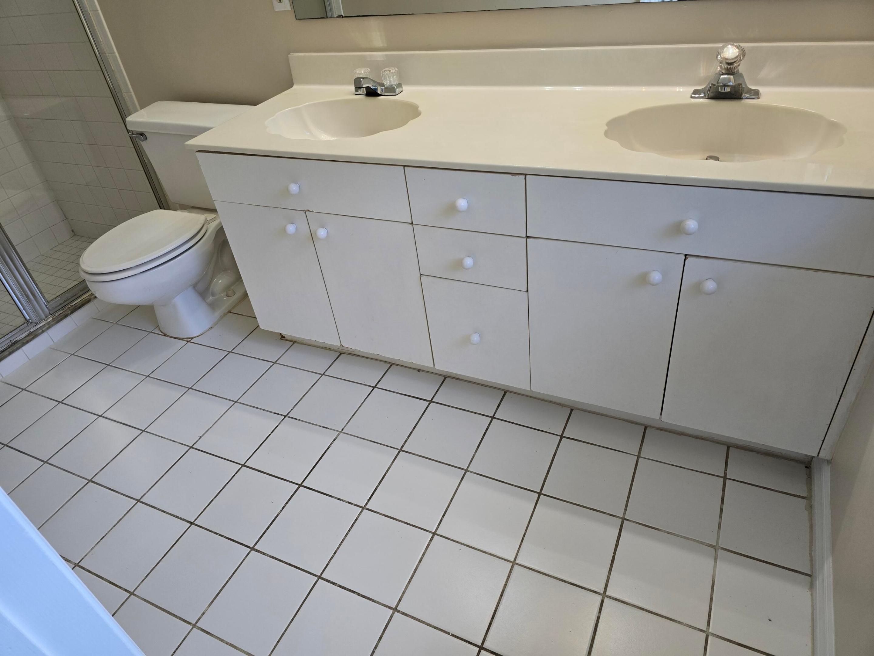 PORT ST LUCIE SECTION 40 - Residential Lease