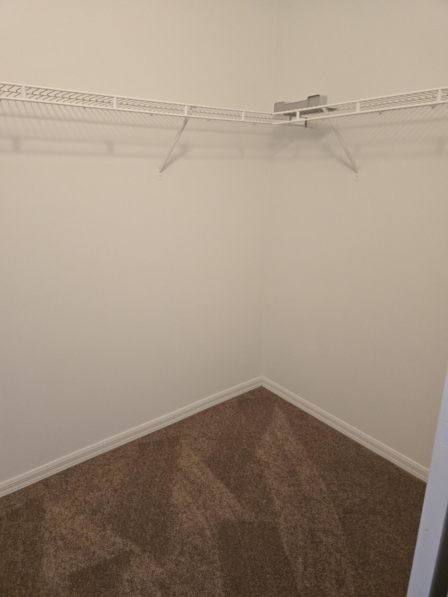 PORT ST LUCIE SECTION 40 - Residential Lease