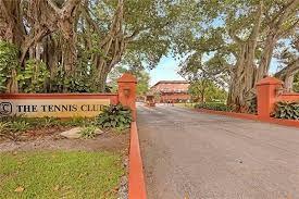 Tennis Club Wingfield Con - Residential Lease