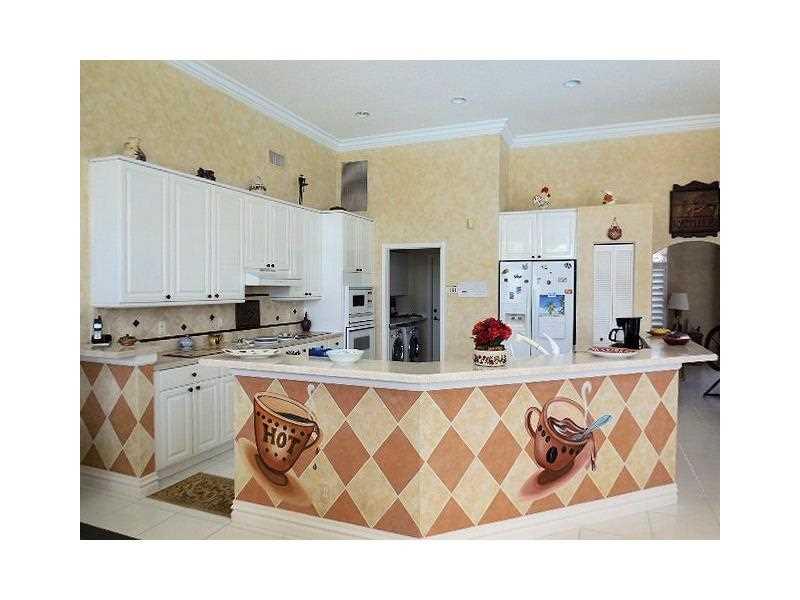 BOCA ISLES SOUTH - Residential