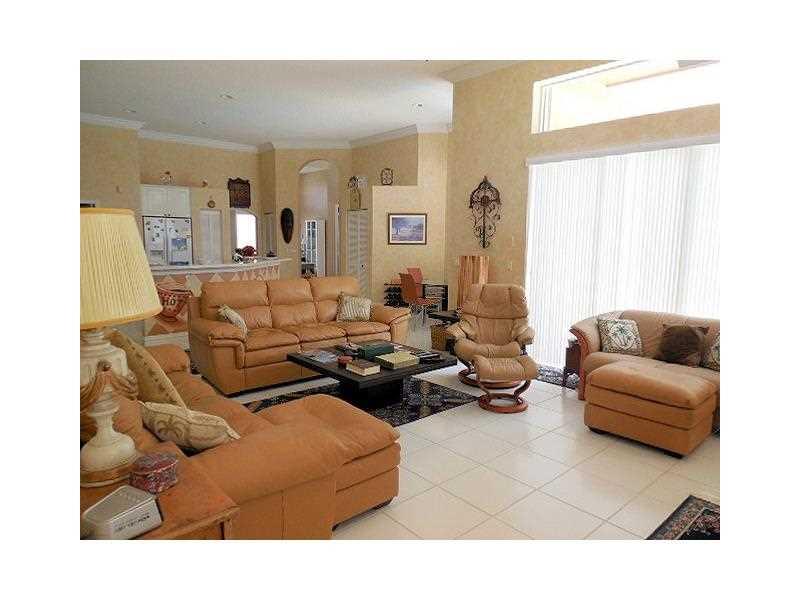 BOCA ISLES SOUTH - Residential