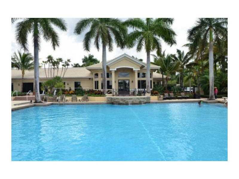 BOCA ISLES SOUTH - Residential