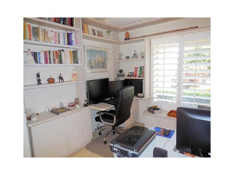 BOCA ISLES SOUTH - Residential