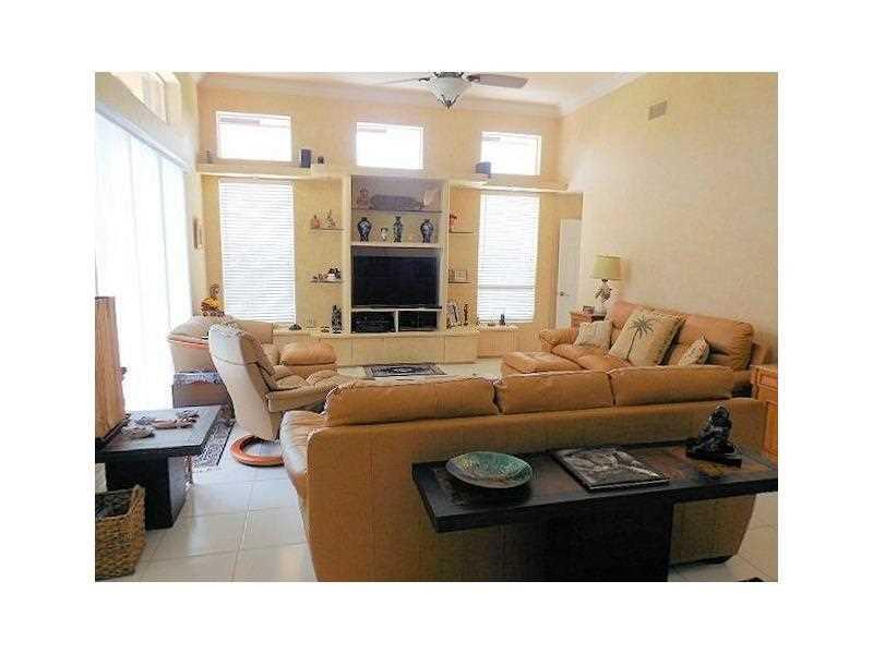 BOCA ISLES SOUTH - Residential