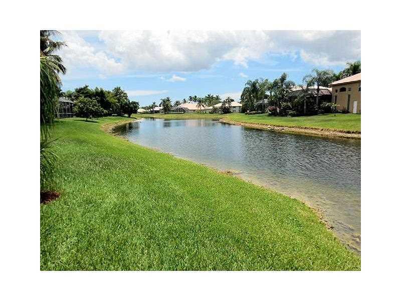 BOCA ISLES SOUTH - Residential