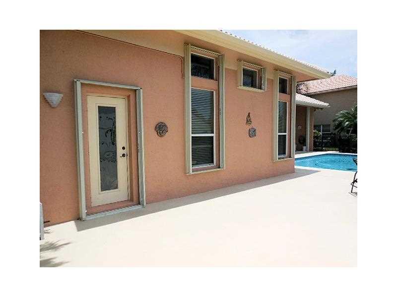 BOCA ISLES SOUTH - Residential