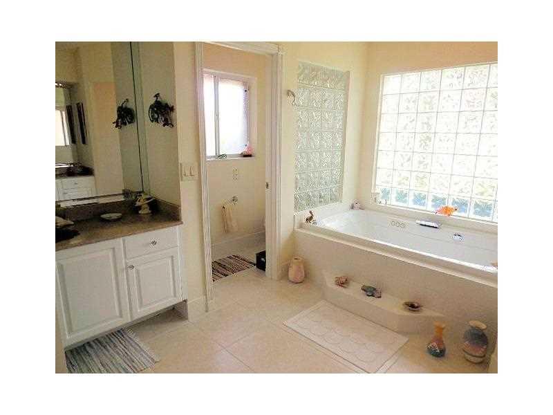 BOCA ISLES SOUTH - Residential