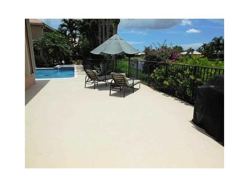 BOCA ISLES SOUTH - Residential