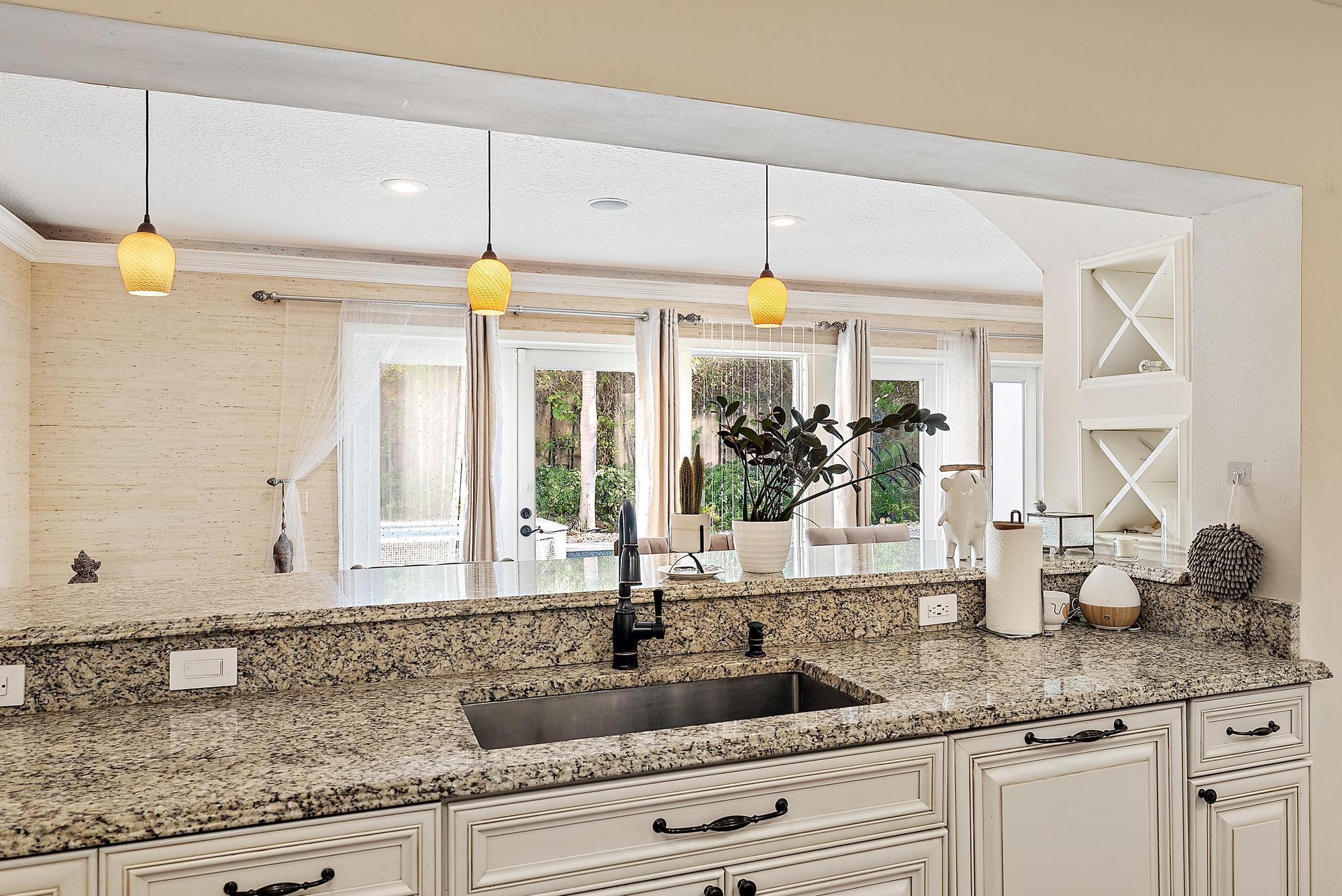 CYPRESS RIDGE - Residential Lease