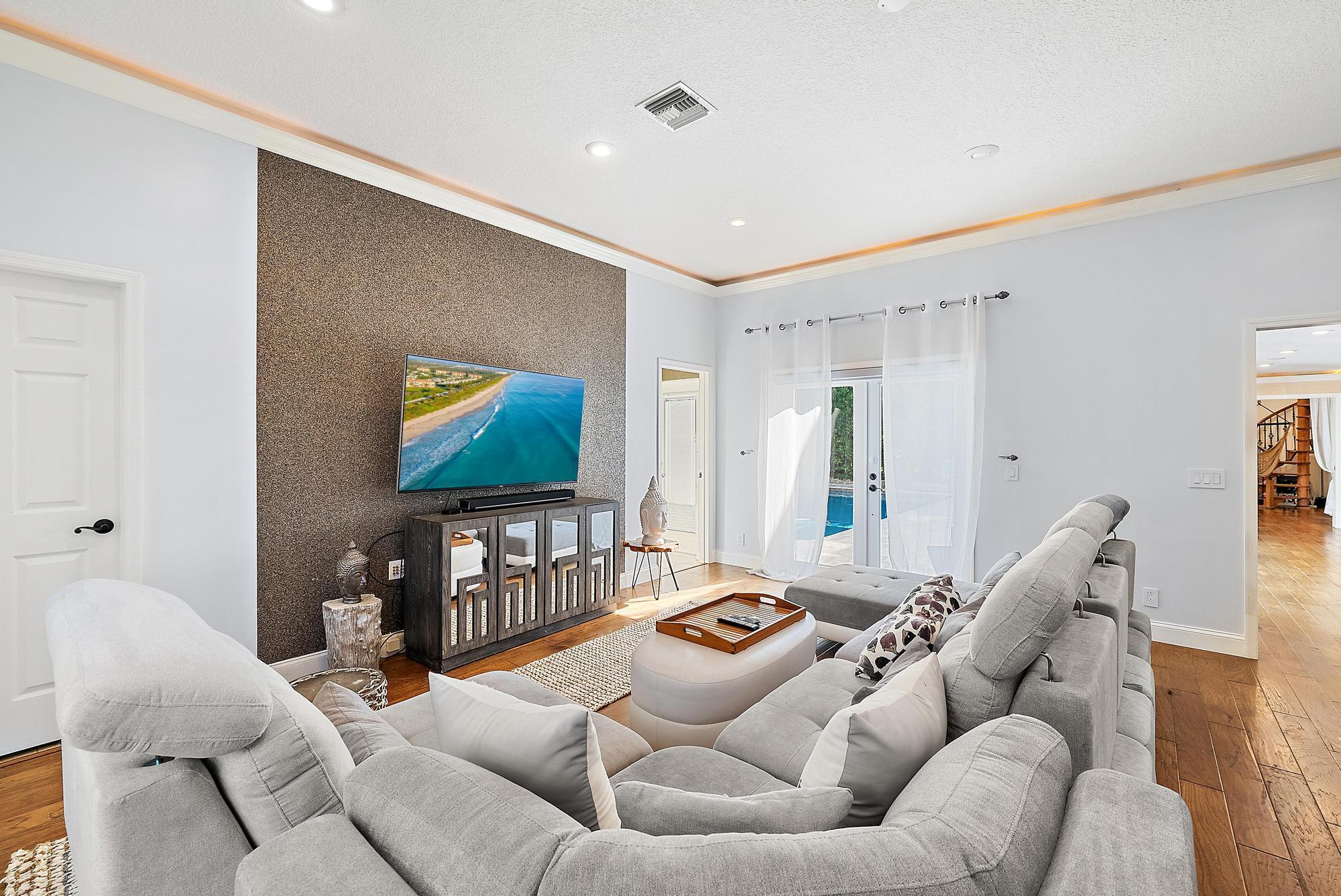 CYPRESS RIDGE - Residential Lease