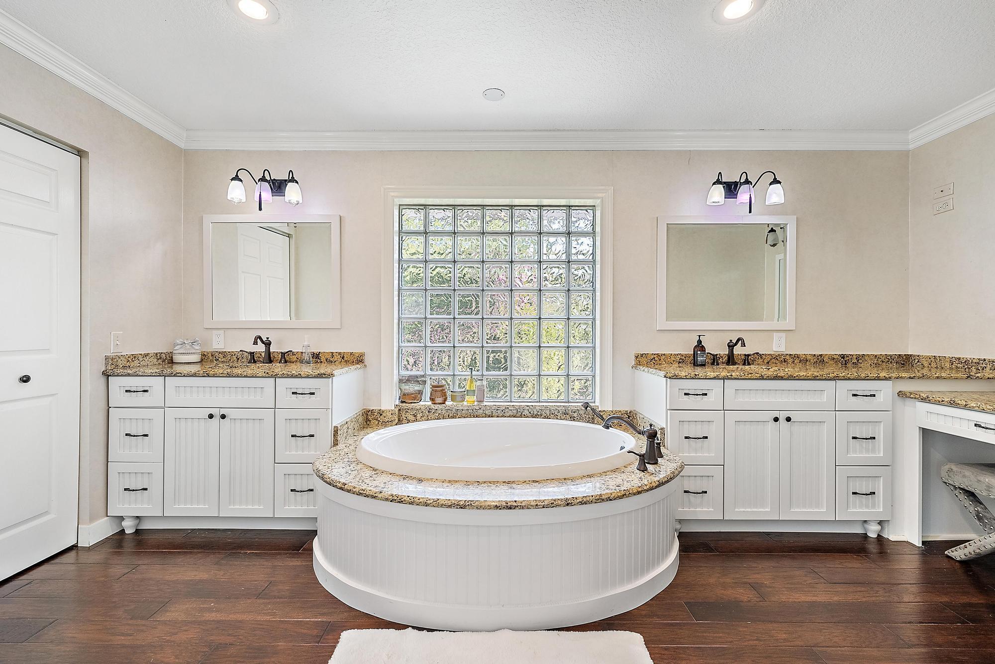 CYPRESS RIDGE - Residential Lease