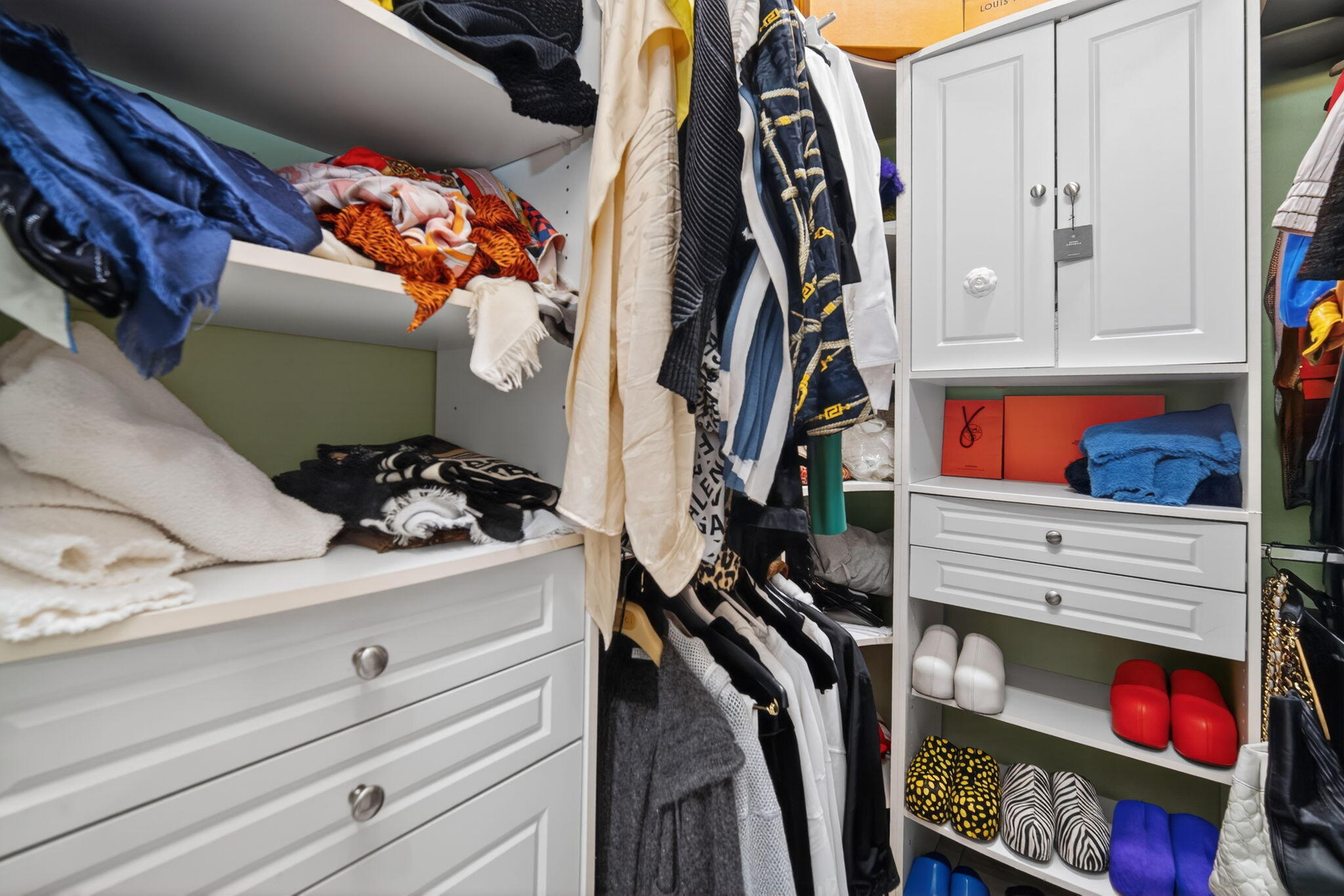 LEXINGTON LAKES - Residential