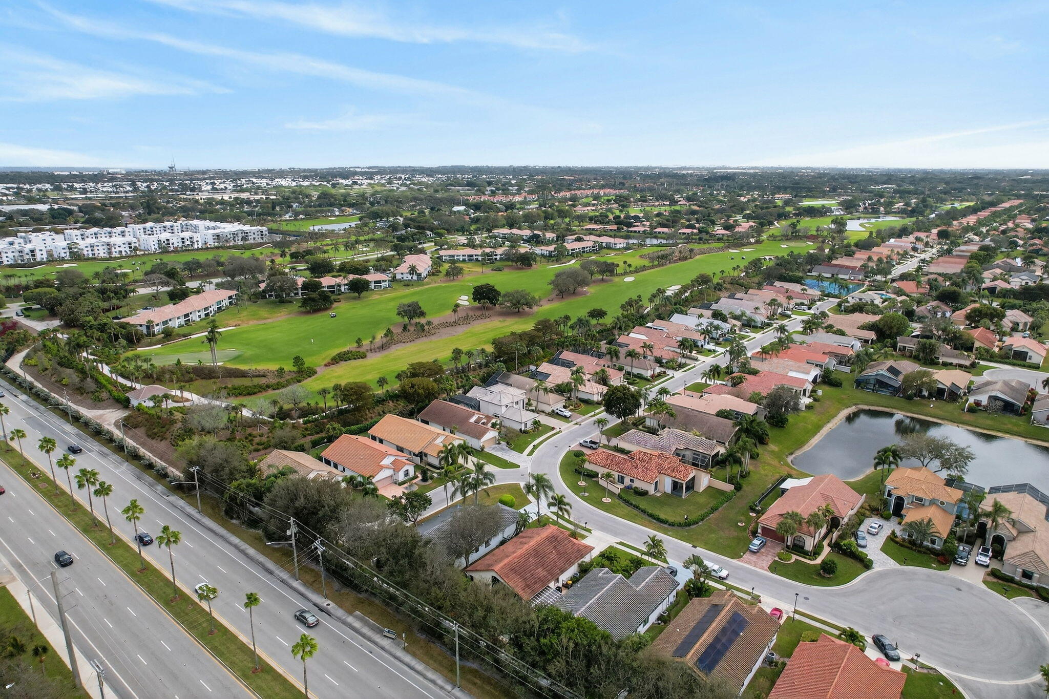 LEXINGTON LAKES - Residential