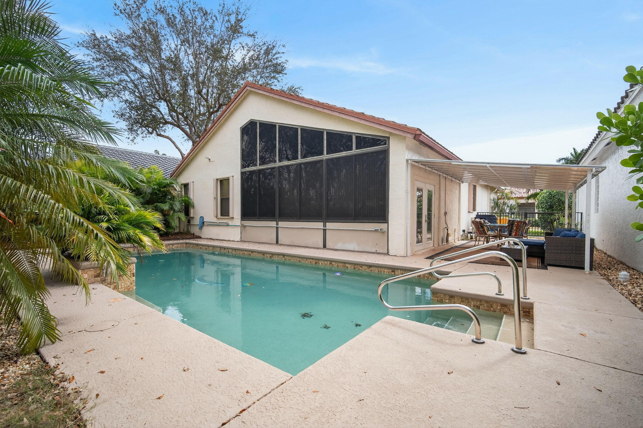 LEXINGTON LAKES - Residential