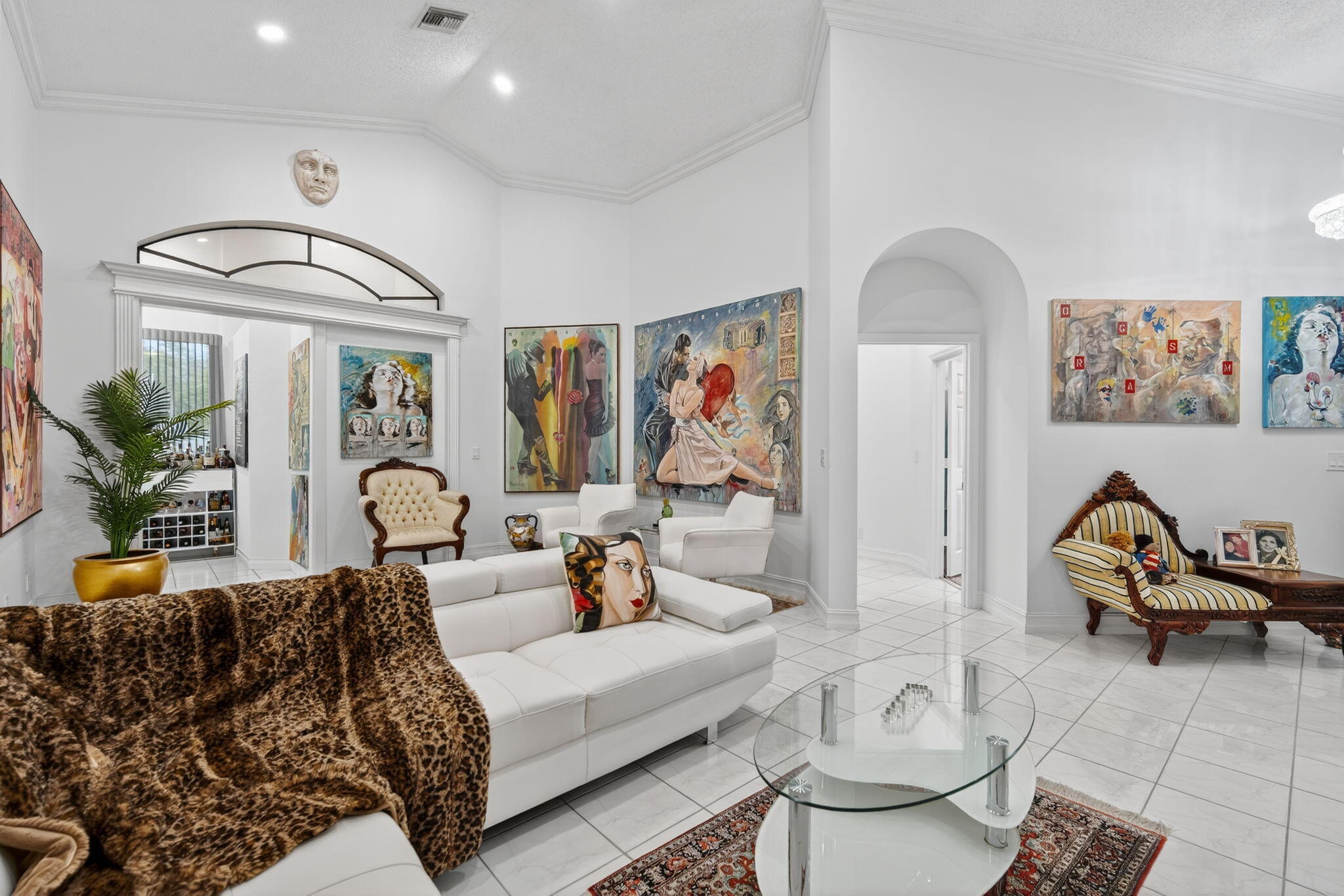 LEXINGTON LAKES - Residential