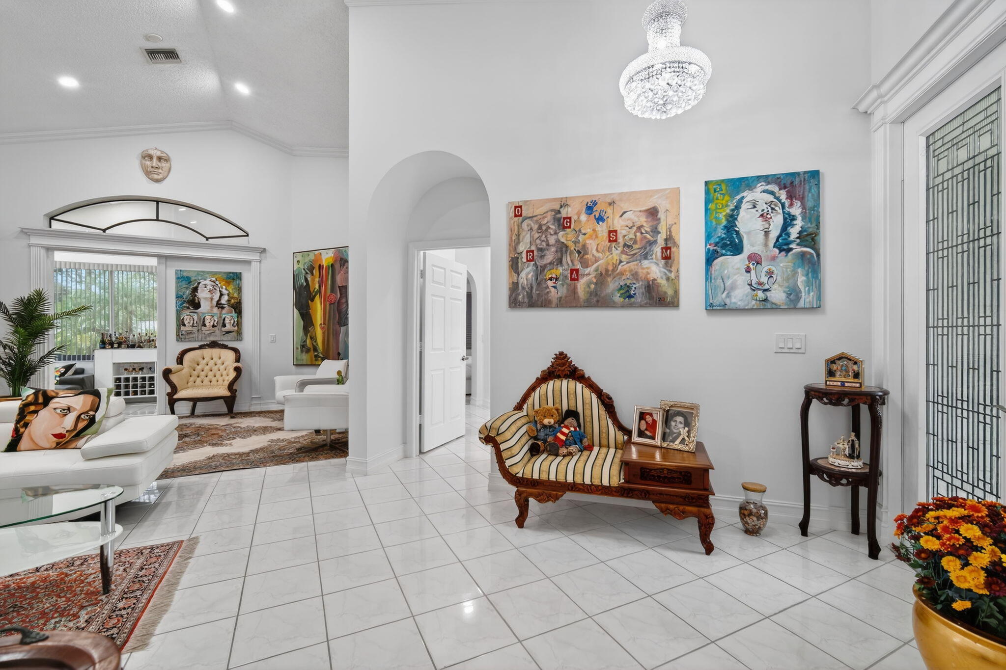 LEXINGTON LAKES - Residential