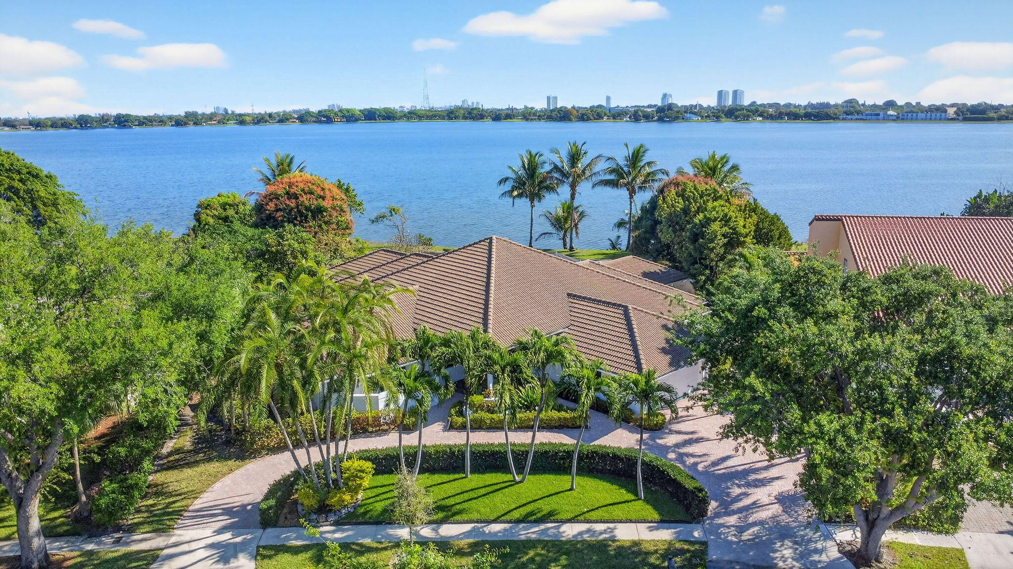 Land of Presidents - Residential