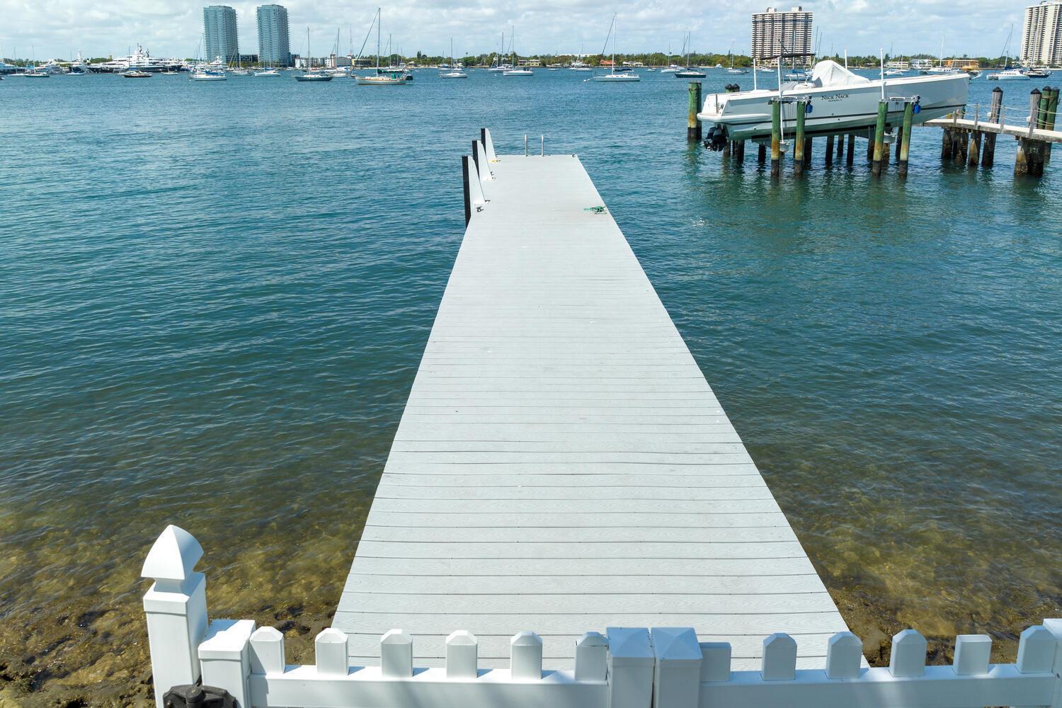 PALM BEACH SHORES REV - Residential