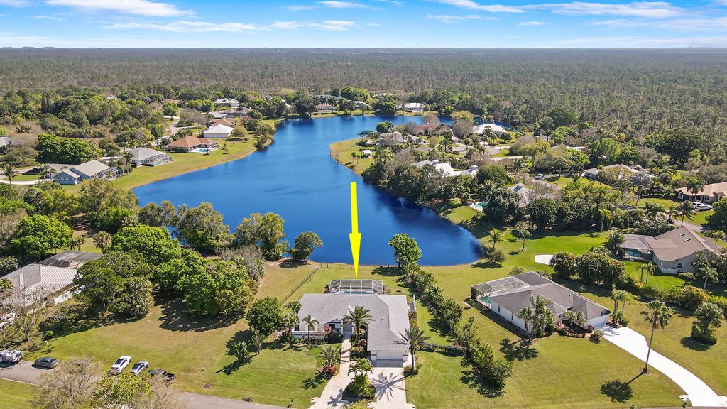Photo of 550 SE Ashley Oaks Way, Stuart, FL 34997 (MLS # R10962356)