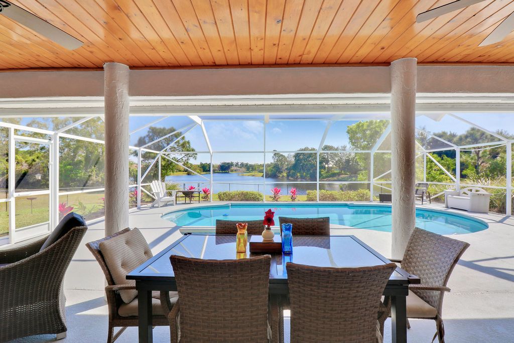 Photo of 550 SE Ashley Oaks Way, Stuart, FL 34997 (MLS # R10962356)