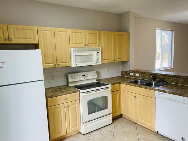 3533 Sonoma Drive