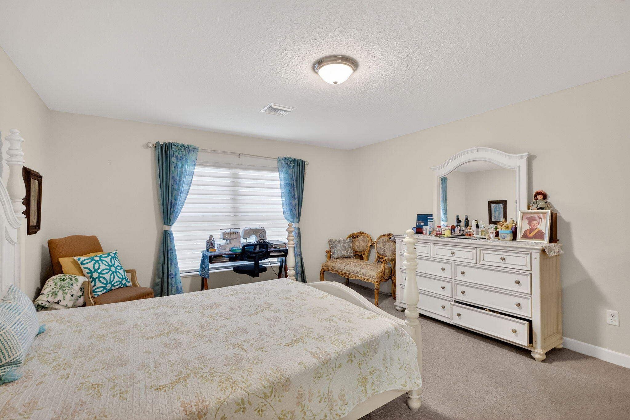 SPANISH LAKES ONE LEASEHOLD ESTATES - Residential