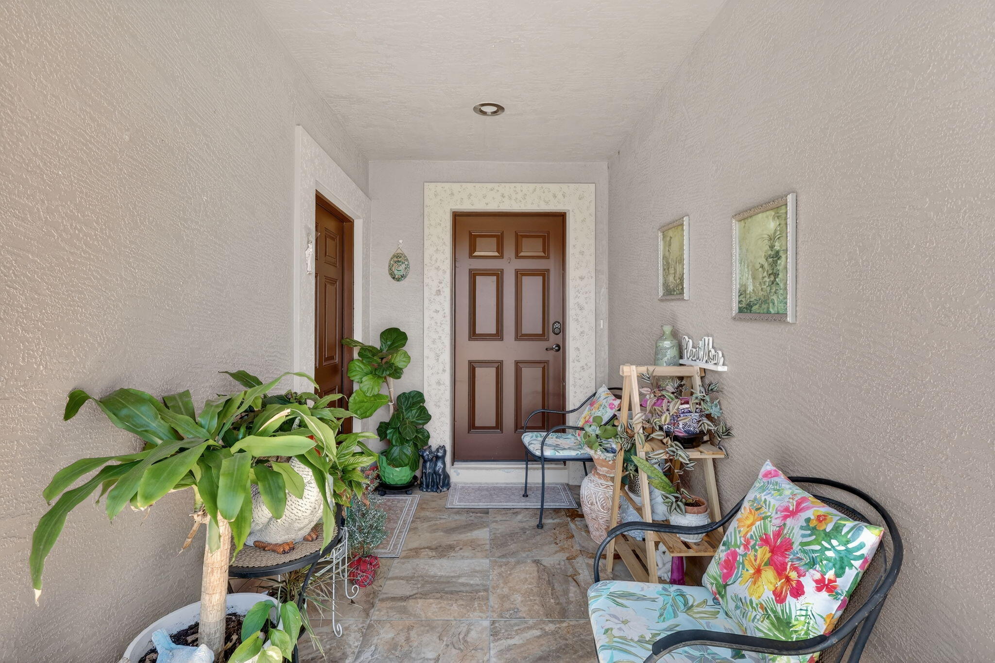 SPANISH LAKES ONE LEASEHOLD ESTATES - Residential