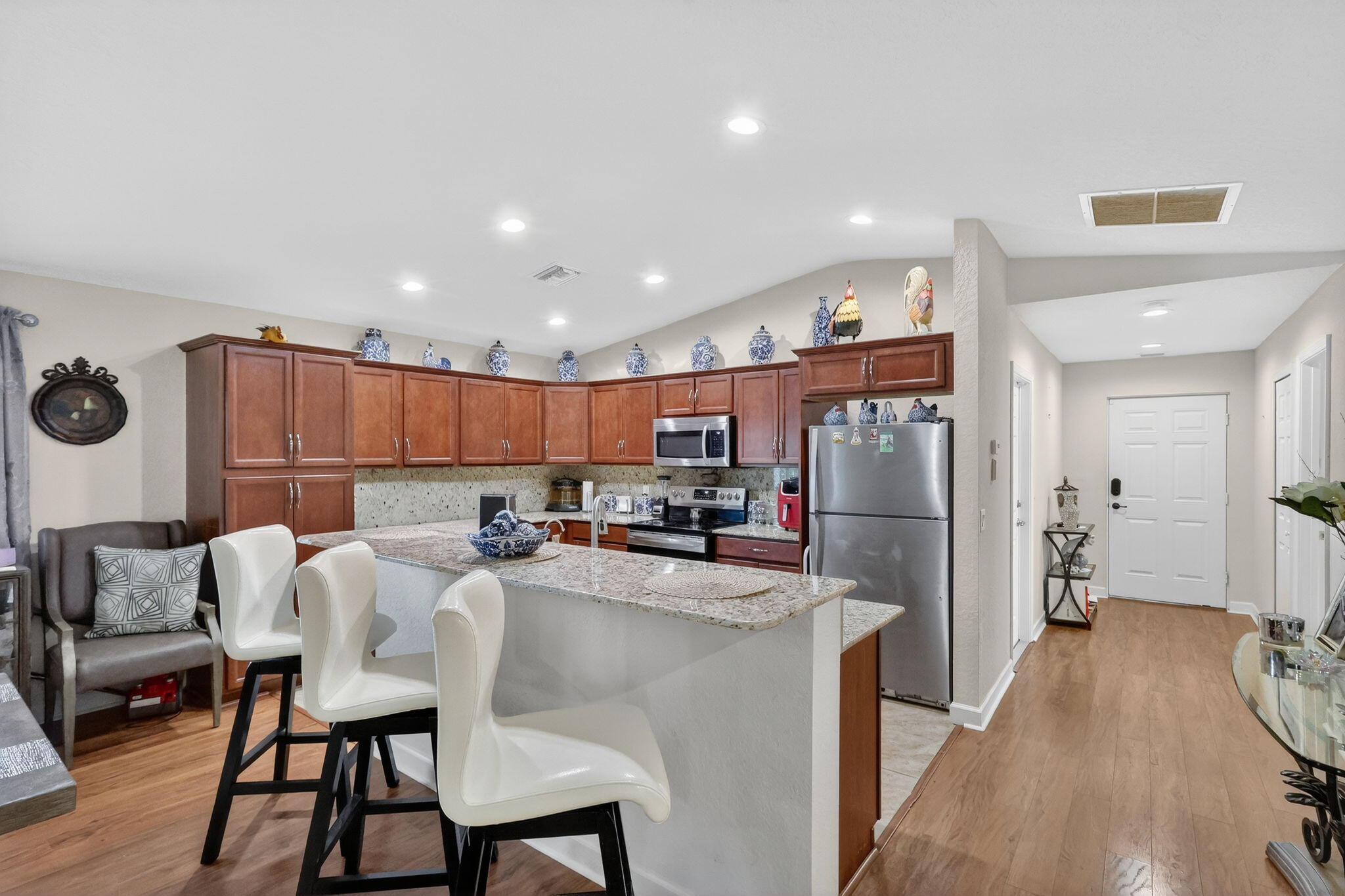 SPANISH LAKES ONE LEASEHOLD ESTATES - Residential