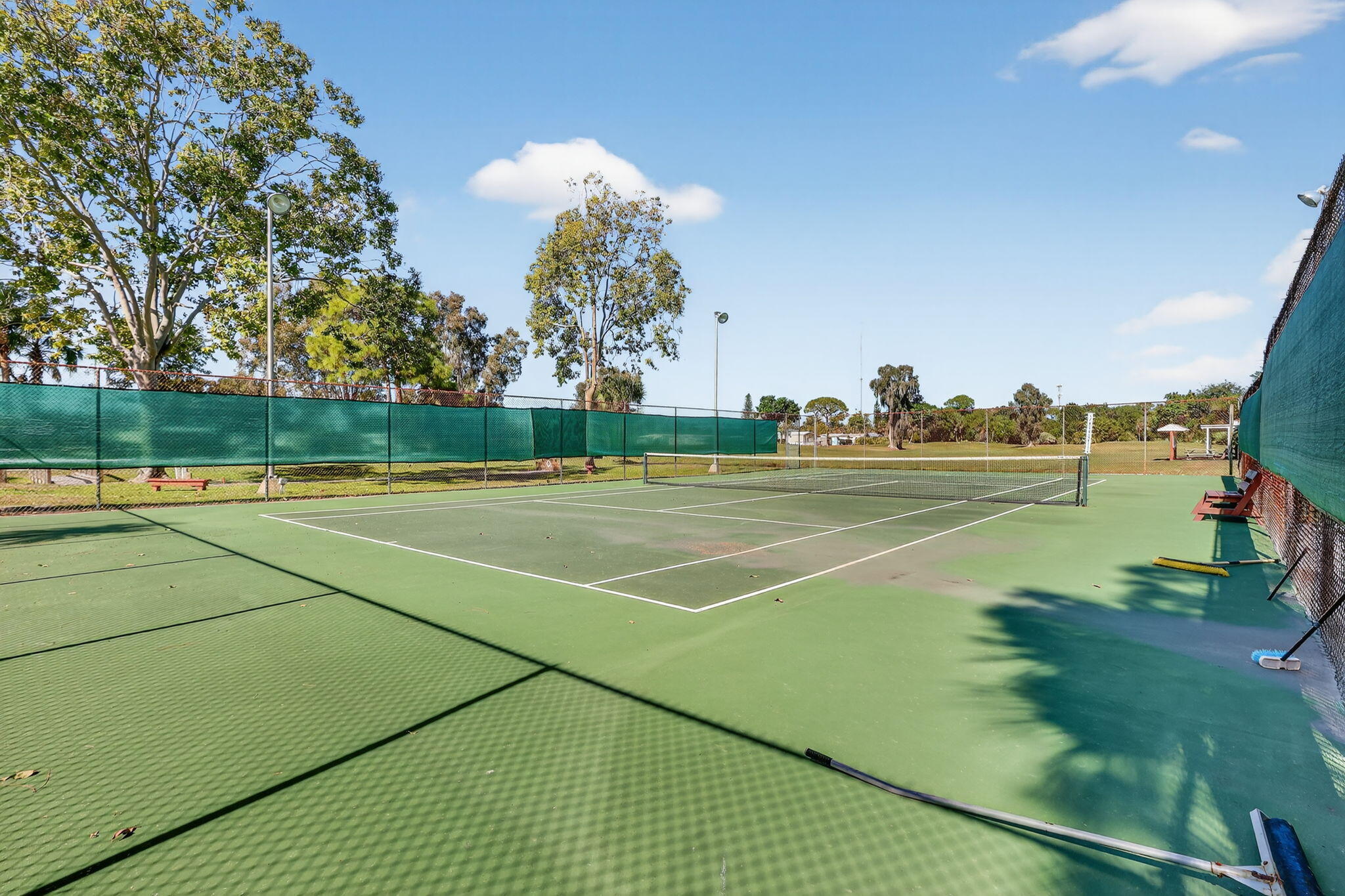 SPANISH LAKES ONE LEASEHOLD ESTATES - Residential